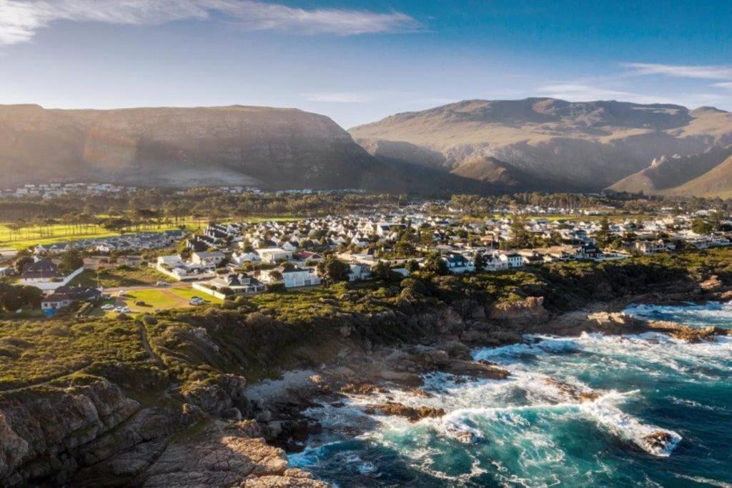 Wild Waters At Kraal Rock On The Cliffs In Hermanus Villa Luaran gambar